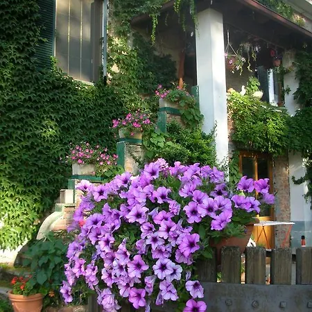 Cascina Beneficio * Castelnuovo Bormida